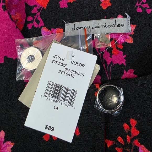 NWT Danny & Nicole Black And Pink Floral Jacket - Picture 7 of 8